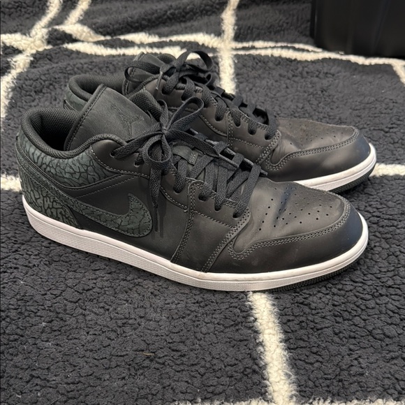 Nike Jordan 1 low - Picture 1 of 5